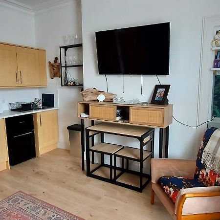 Lovely 2 Bedroom Apartment In Fife Newport-On-Tay Exterior foto